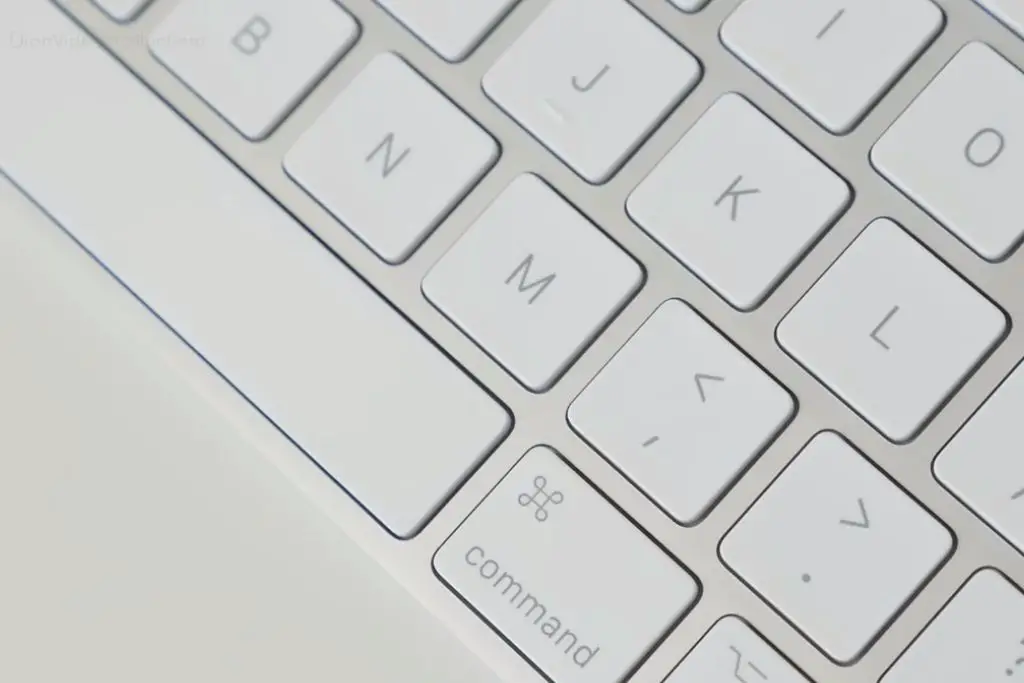 White Apple Chiclet Keyboard.